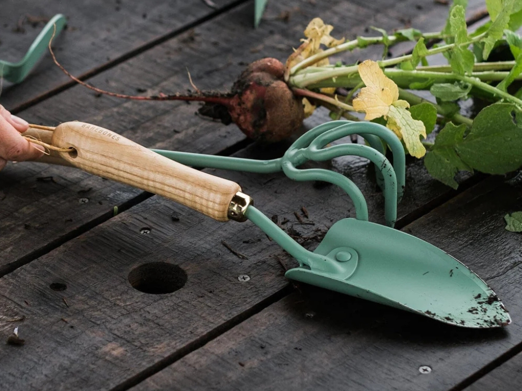 Zahradní lopatka (rýč) Mint | Nerez + Jasan | 34cm | BAREBONES