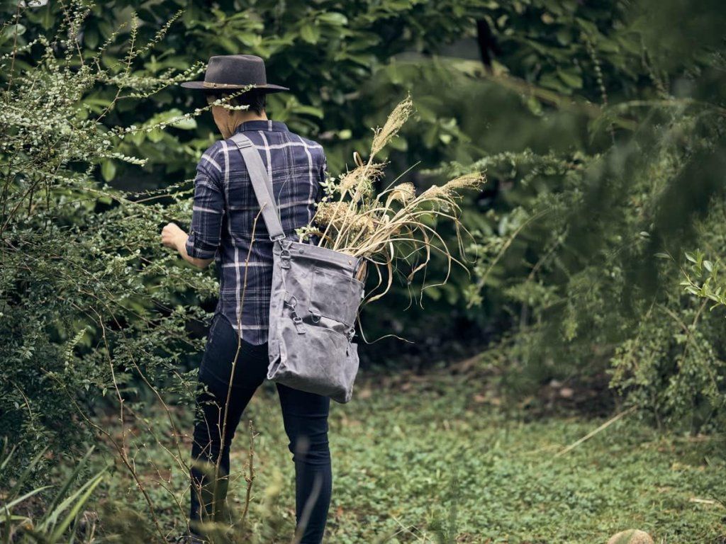 Sklízecí taška na zeleninu a květiny BAREBONES | Šedá